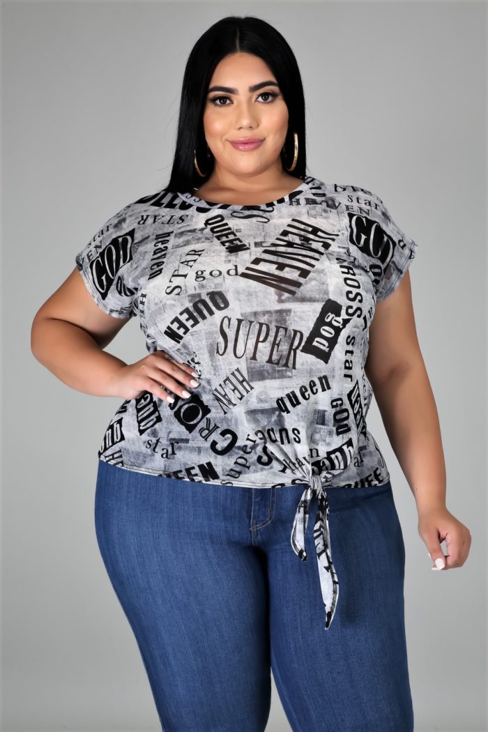 Short Sleeve Graphic Print Second Thoughts Top Grey – Critique’ Boutique